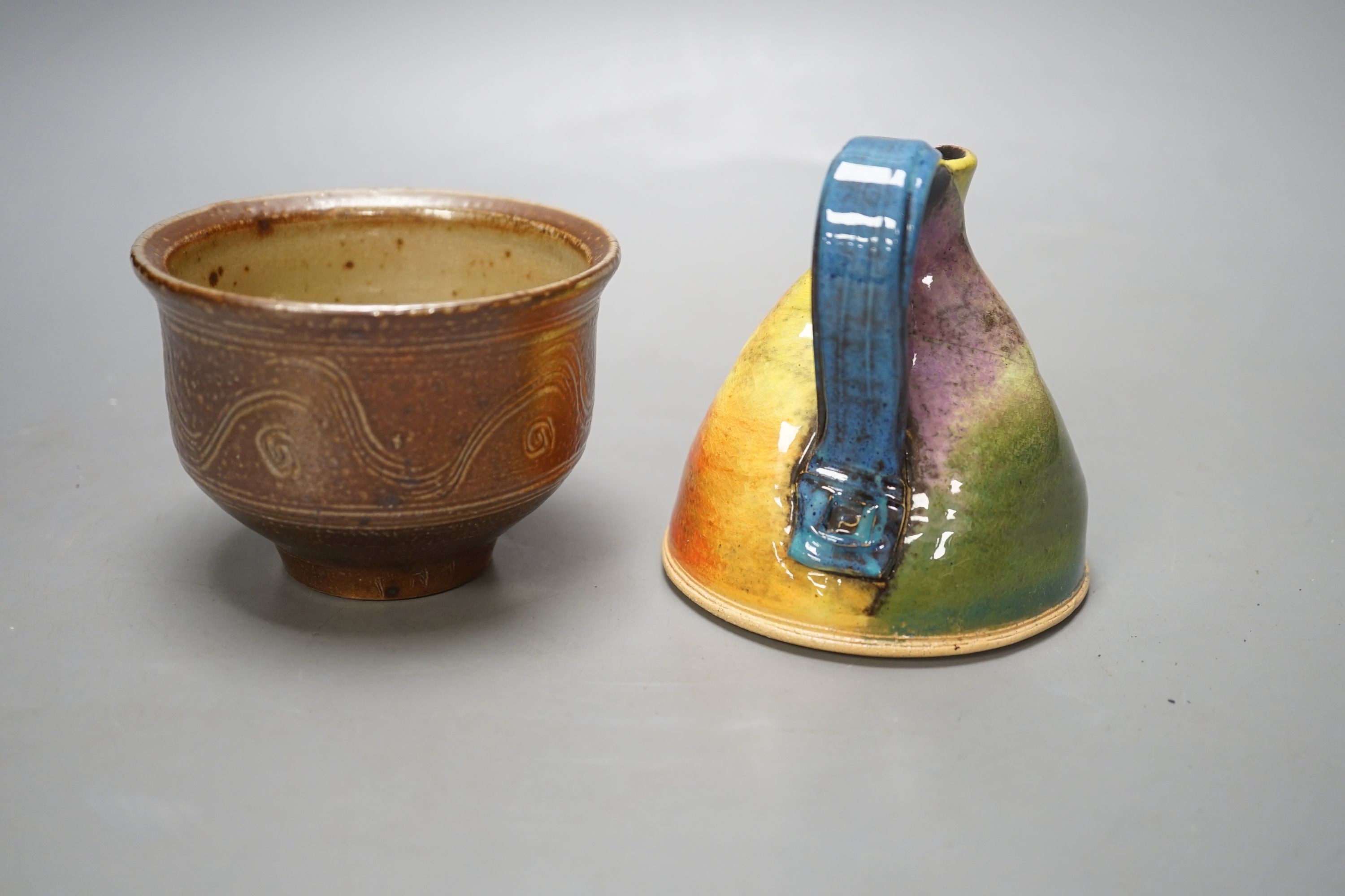 Ray Finch, a small Winchcombe pottery bowl and a studio pottery jug, 10cm